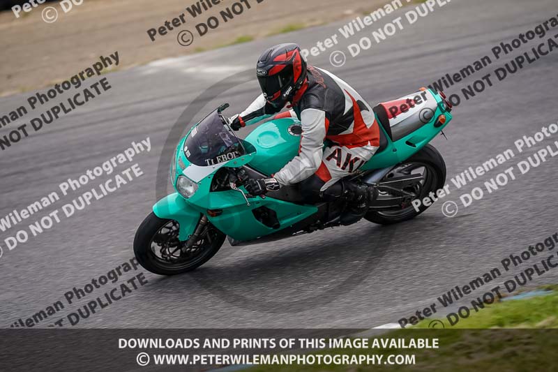 enduro digital images;event digital images;eventdigitalimages;lydden hill;lydden no limits trackday;lydden photographs;lydden trackday photographs;no limits trackdays;peter wileman photography;racing digital images;trackday digital images;trackday photos